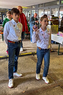 01 KGMarxlJecken 2025-09-13 05  Am Samstag 13. September - Zuerst waren wir in „Mattlerbusch“. Die Marxloher-Jecken „Feierten mit Freunden“ dort auf dem Gelände neben dem Niederrheinischen Karnevalsmusem. Danach gab es das Heimspiel bei unserer KG Alle Mann an Bord. Ein Gartenfest mit den aktiven und passiven Mitgliedern.