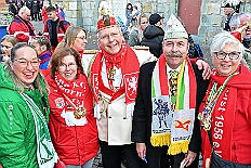 01 AuftaktNordVer 2025-11-07 50  Langer Samstag, der 8. November  - Am Samstagmorgen stand in der Abteikirche der karnevalistische Gottesdienst in Hamborm an. Mit eine kleinen Umzug ging’ s zum dortigen Rathaus. Karnevalsauftakt der Nordvereine. Am frühen Abend dann in Laar zu Rot-Goldenen KG und später zur Party zum Hoppeditzerwachen bei der KG Sonniger Süden. : DVPJ, Holger II, Kinderprinz Phil II., Prinzessin, Mia I., Prinzessin Mia I., HDK, Duisburg, Karneval, Helau, Tollität, Event, Session 2024, Session 2025, Hauptausschuss, Gemeinschaft, Hauptausschuss Karneval Duisburg, Duisburg ist echt