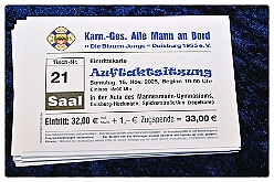 03 Auftaktsit AMaB  2025-11-15 01  Auftakt HDK, Proklamation, Auftaktsitzung - Samstag, 15. November, zogen wir mit den Duisburger Karnevalsgesellschaften vom Forum über die Königsstraße zum Burgplatz. Hier war dann die Auftaktveranstaltung des HDK. Um die Mittagszeit sind es über den Rhein nach Kamp-Lintfort gefahren,  dort war in der Stadthalle die Proklamation von der Jugendprinzessin Sophie I. Am frühen Abend dann in die Aula, unsere Aula, vom Reinhard-und-Max-Mannesmann-Gymnasium, zur Auftaktsitzung unseres „Heimathafens“. Mit „stürmischer“ Begeisterung wurden wir dort empfangen. : DVPJ, Holger II, Kinderprinz Phil II., Prinzessin, Mia I., Prinzessin Mia I., HDK, Duisburg, Karneval, Helau, Tollität, Event, Session 2024, Session 2025, Hauptausschuss, Gemeinschaft, Hauptausschuss Karneval Duisburg, Duisburg ist echt