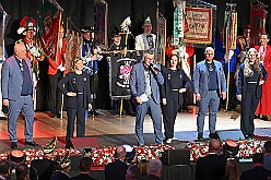 Kuer Toni I 2026-01-10 11  Galaabend zur Prinzenkürung - Samstag der 10. Januar 2026, ein ein stimmungsvoller Abend umringt die Kürung se. Tollität Prinz Toni I. in der restlos ausverkauften Mercatorhalle. Nach dem Einmarsch der Standarten und der Begrüßung vom HDK Präsidenten „Michel“ Jansen zeigten wir unser komplettes Programm den 1000 Gästen. : DVPJ, no.6207 Press D, Toni I, Kinderprinz Juls I., Juls I., Prinzessin, Aileen I., Prinzessin Aileen I., HDK, Duisburg, Karneval, Helau, Tollität, Event, Session 2025, Session 2026, Hauptausschuss, Gemeinschaft, Hauptausschuss Karneval Duisburg, Duisburg ist echt