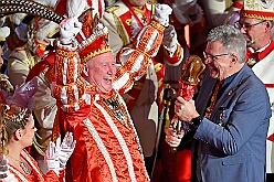 Kuer Toni I 2026-01-10 55  Galaabend zur Prinzenkürung - Samstag der 10. Januar 2026, ein ein stimmungsvoller Abend umringt die Kürung se. Tollität Prinz Toni I. in der restlos ausverkauften Mercatorhalle. Nach dem Einmarsch der Standarten und der Begrüßung vom HDK Präsidenten „Michel“ Jansen zeigten wir unser komplettes Programm den 1000 Gästen. : DVPJ, no.6207 Press D, Toni I, Kinderprinz Juls I., Juls I., Prinzessin, Aileen I., Prinzessin Aileen I., HDK, Duisburg, Karneval, Helau, Tollität, Event, Session 2025, Session 2026, Hauptausschuss, Gemeinschaft, Hauptausschuss Karneval Duisburg, Duisburg ist echt