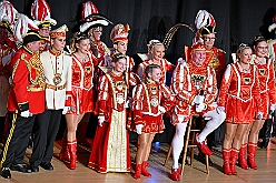 Kuer Toni I 2026-01-10 70  Galaabend zur Prinzenkürung - Samstag der 10. Januar 2026, ein ein stimmungsvoller Abend umringt die Kürung se. Tollität Prinz Toni I. in der restlos ausverkauften Mercatorhalle. Nach dem Einmarsch der Standarten und der Begrüßung vom HDK Präsidenten „Michel“ Jansen zeigten wir unser komplettes Programm den 1000 Gästen. : DVPJ, no.6207 Press D, Toni I, Kinderprinz Juls I., Juls I., Prinzessin, Aileen I., Prinzessin Aileen I., HDK, Duisburg, Karneval, Helau, Tollität, Event, Session 2025, Session 2026, Hauptausschuss, Gemeinschaft, Hauptausschuss Karneval Duisburg, Duisburg ist echt