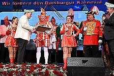 Empfang Toni I 2026-01-11 63  Empfang se. Tollität Prinz Toni I. - IEmpfang se. Tollität Prinz Toni I.
Im Steinhof in Huckingen bat traditionsgemäß einen Tag nach seiner Ernennung zum Prinz Karneval der Stadt Duisburg, Toni I. zum Empfang. Nicht nur Family and Friends und der HDK-Förderkreis kamen zum Gratulieren, sondern  Bastian I. und Steffen I. des KGK aus Moers. Ein buntes Rahmenprogramm, u. a. gestaltet von Duisburger Garde- und Showtänzen, rundeten den Abend ab. : DVPJ, no.6207 Press D, Toni I, Kinderprinz Juls I., Juls I., Prinzessin, Aileen I., Prinzessin Aileen I., HDK, Duisburg, Karneval, Helau, Tollität, Event, Session 2025, Session 2026, Hauptausschuss, Gemeinschaft, Hauptausschuss Karneval Duisburg, Duisburg ist echt