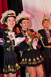 02 Bordfest AMaB 2026- 02-14 16  Samstags Tour, 14. Februar - Nach dem Kinderkarnevalszug hatten wir an diesem Samstag noch 3 Termine. Zuerst waren wir zum Seniorenkarneval im CURATA Haus in Dinslaken Hiesfeld. Am Abend ging es zum letzten Mal bei unseren » Blauen Jungs « auf die Bühne. Und auch zum letzten Mal hieß es Helau bei der KG Rot-Gold Laar. : DVPJ, Toni I, Kinderprinz Juls I., Juls I., Prinzessin, Aileen I., Prinzessin Aileen I., HDK, Duisburg, Karneval, Helau, Tollität, Event, Session 2025, Session 2026, Hauptausschuss, Gemeinschaft, Hauptausschuss Karneval Duisburg, Duisburg ist echt