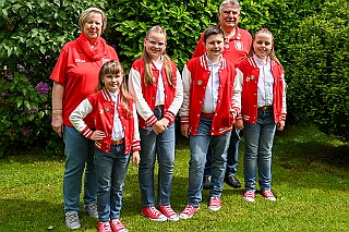 Fruehl Fest RW Rheinh 2026- 05-14 22  Frühlingsfest ohne Schaukelfotos  -Wie in jedem Jahr auf auf Christi Himmelfahrt, oder auch dem „Vatertag“, hatte die KG Rot-Weiß Rheinhausen zum ihrem Frühlingsfest geladen. All die Jahre gab es dort von den Crews die sogenannten „Schaukelfotos“. In diesem Jahr fielen diese  aber der Witterung zum Opfer. Das Fest fand in der Erlöserkirche statt und nicht in dessen Garten. : DVPJ, Oliver I, Kinderprinz Niklas I., Niklas I., Prinzessin, Greta I., Prinzessin Greta I., HDK, Duisburg, Karneval, Helau, Tollität, Event, Session 2026, Session 2027, Hauptausschuss, Gemeinschaft, Hauptausschuss Karneval Duisburg, Duisburg ist echt