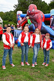 Sommerf Schottenzunft 2026- 09-12 03  Noch einmal Sommerfest - Der Herbst klopft schon an der Tür, aber die Duisburger Schottenzunft hatte am Samstag, 12. September, zu ihrem Sommerfest 2026 auf dem Gelände des ETUS Bissingheim geladen. :: Fotos: Michael Söhring : DVPJ, Oliver I, Kinderprinz Niklas I., Niklas I., Prinzessin, Greta I., Prinzessin Greta I., HDK, Duisburg, Karneval, Helau, Tollität, Event, Session 2026, Session 2027, Hauptausschuss, Gemeinschaft, Hauptausschuss Karneval Duisburg, Duisburg ist echt